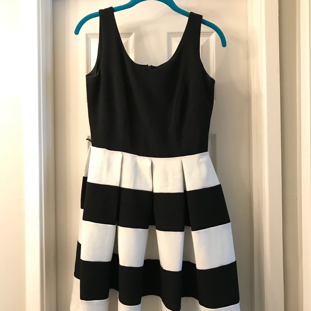 Black and white stripped dress